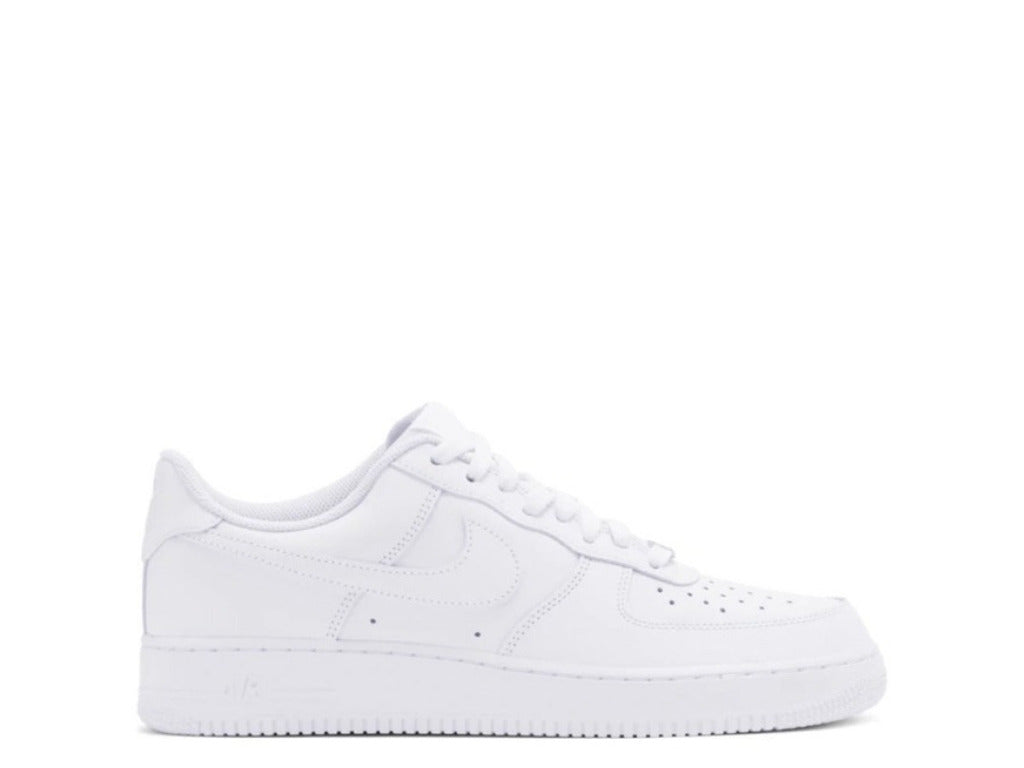 Nike Air Force 1 Low '07 – Triple White