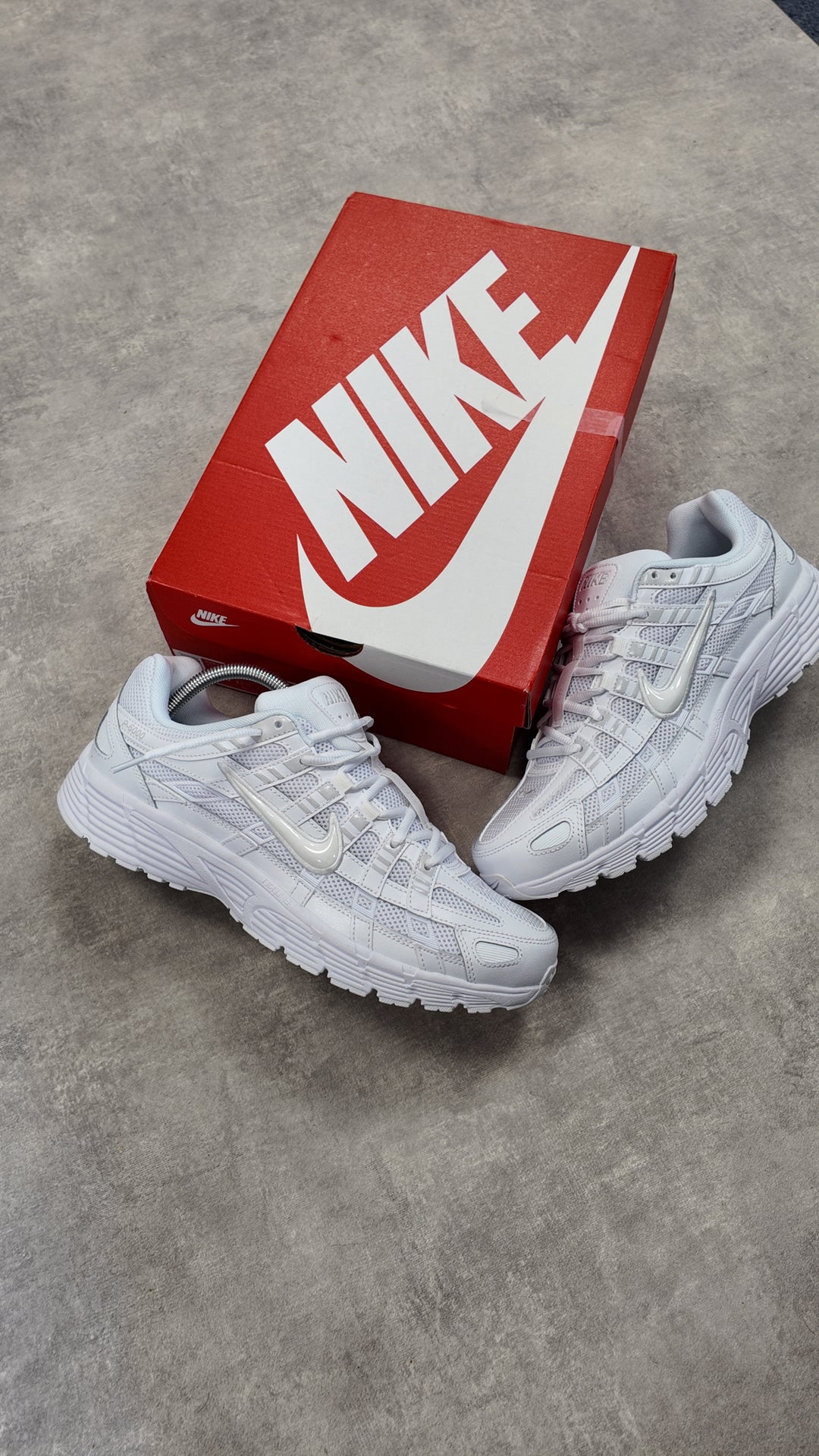 NIKE P-6000 TRIPLE WHITE