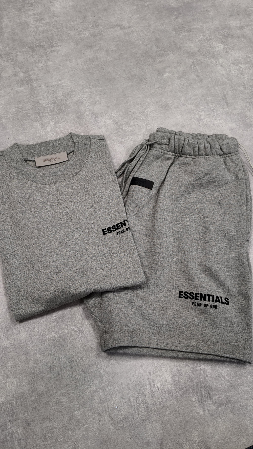 ESSENTIALS FEAR OF GOD SS22 SHORTS - DARK OAT