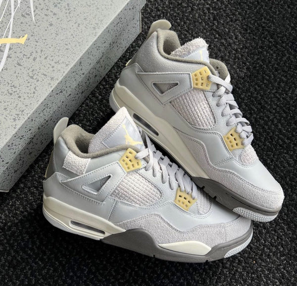 Air Jordan 4 Craft Photon Dust