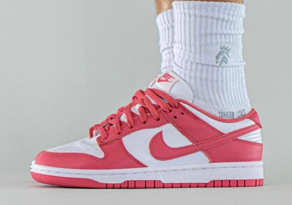 Nike Dunk Low 'Archeo Pink'