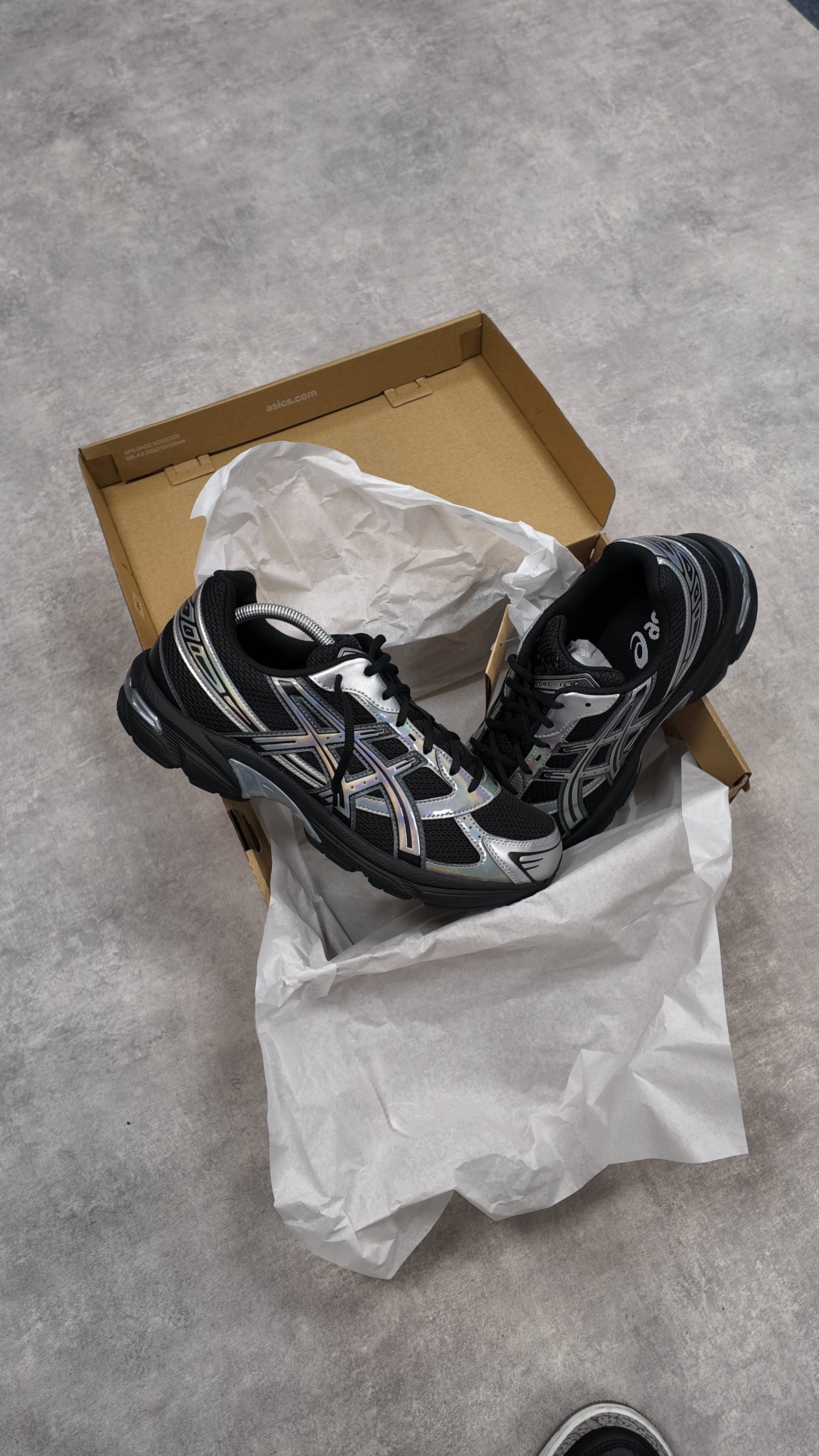 ASICS GEL-1130 IRIDESCENT BLACK