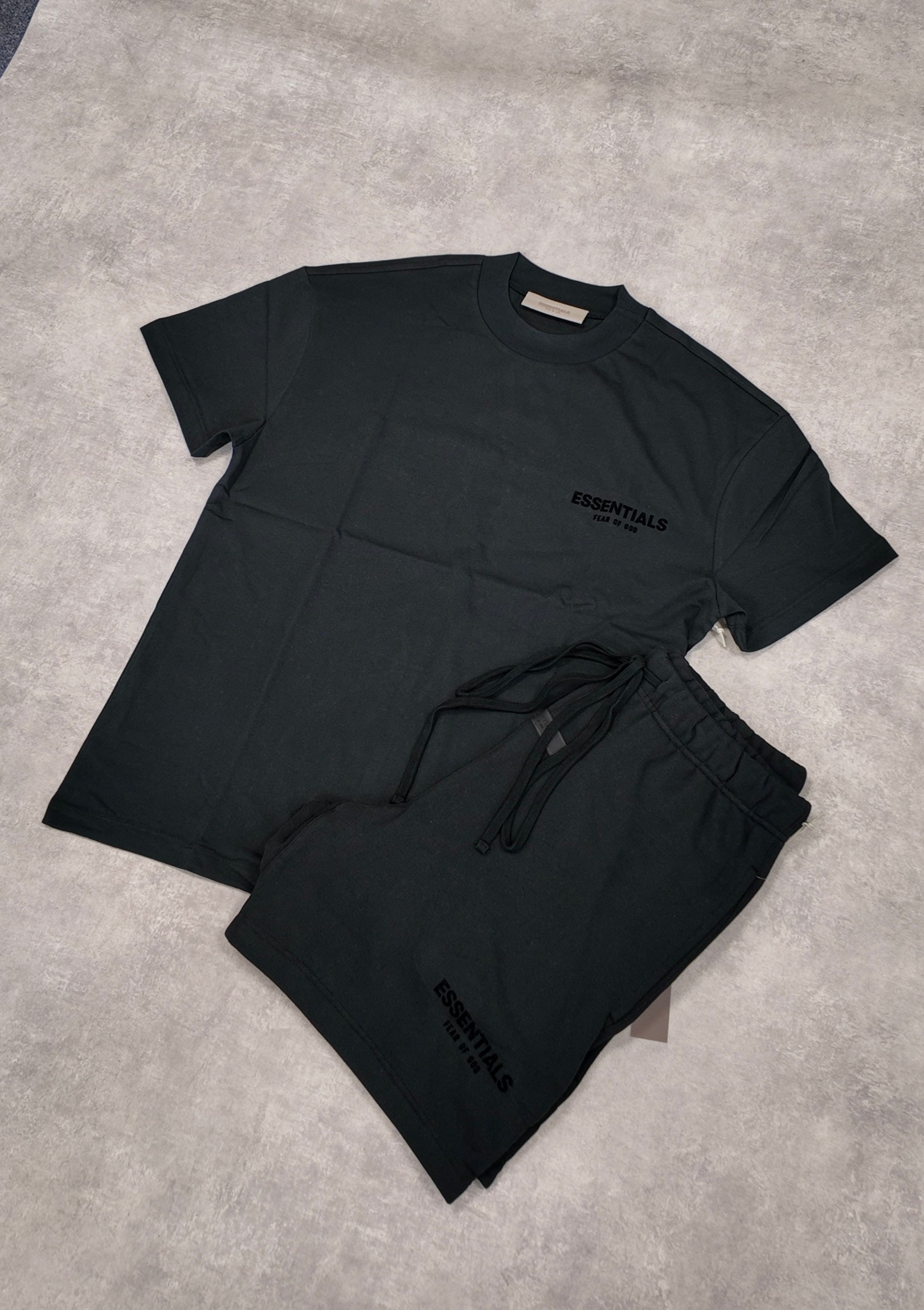 ESSENTIALS FEAR OF GOD SS22 SHORTS - STRECH LIMO