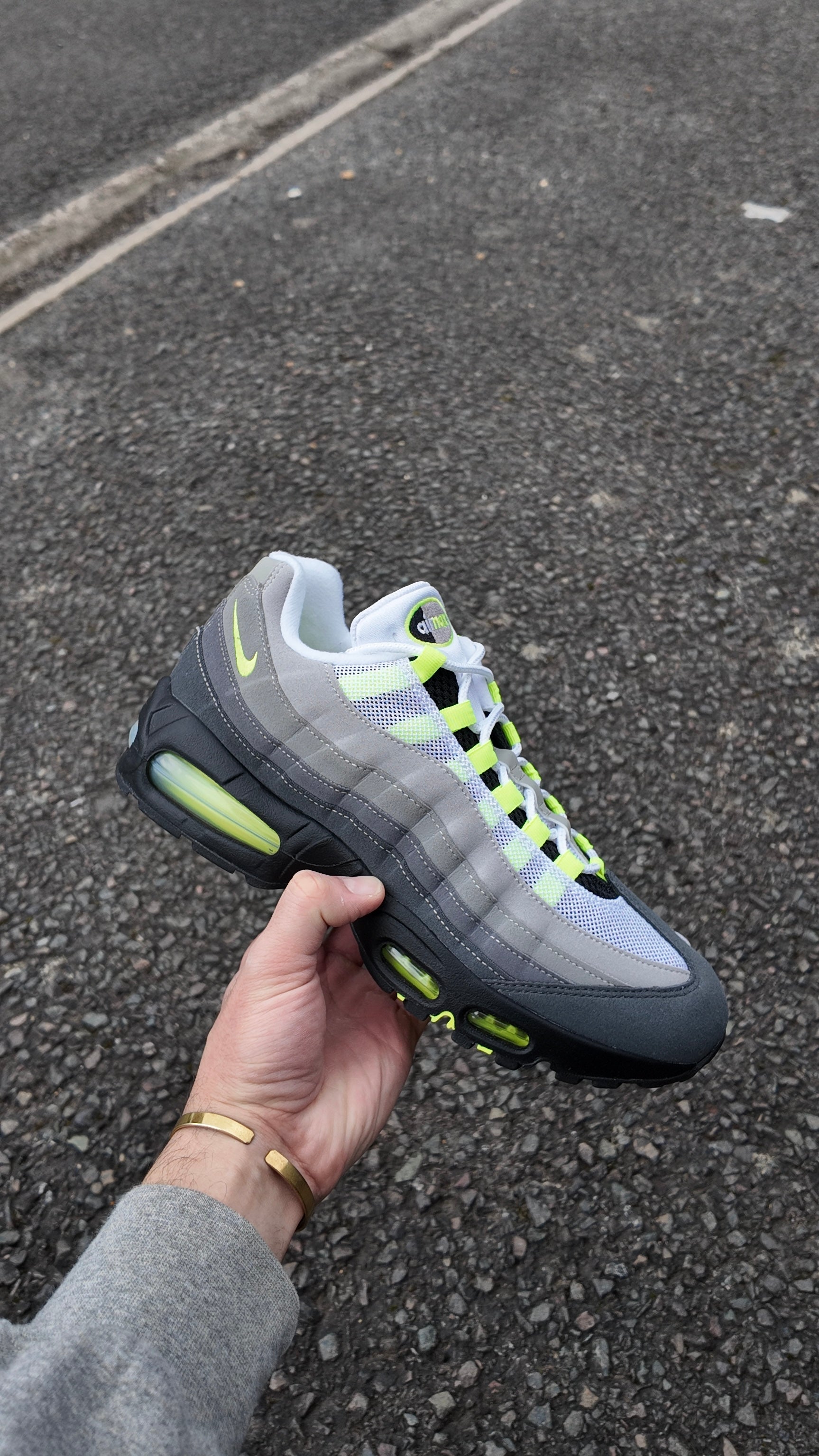 AIR MAX 95 NEON