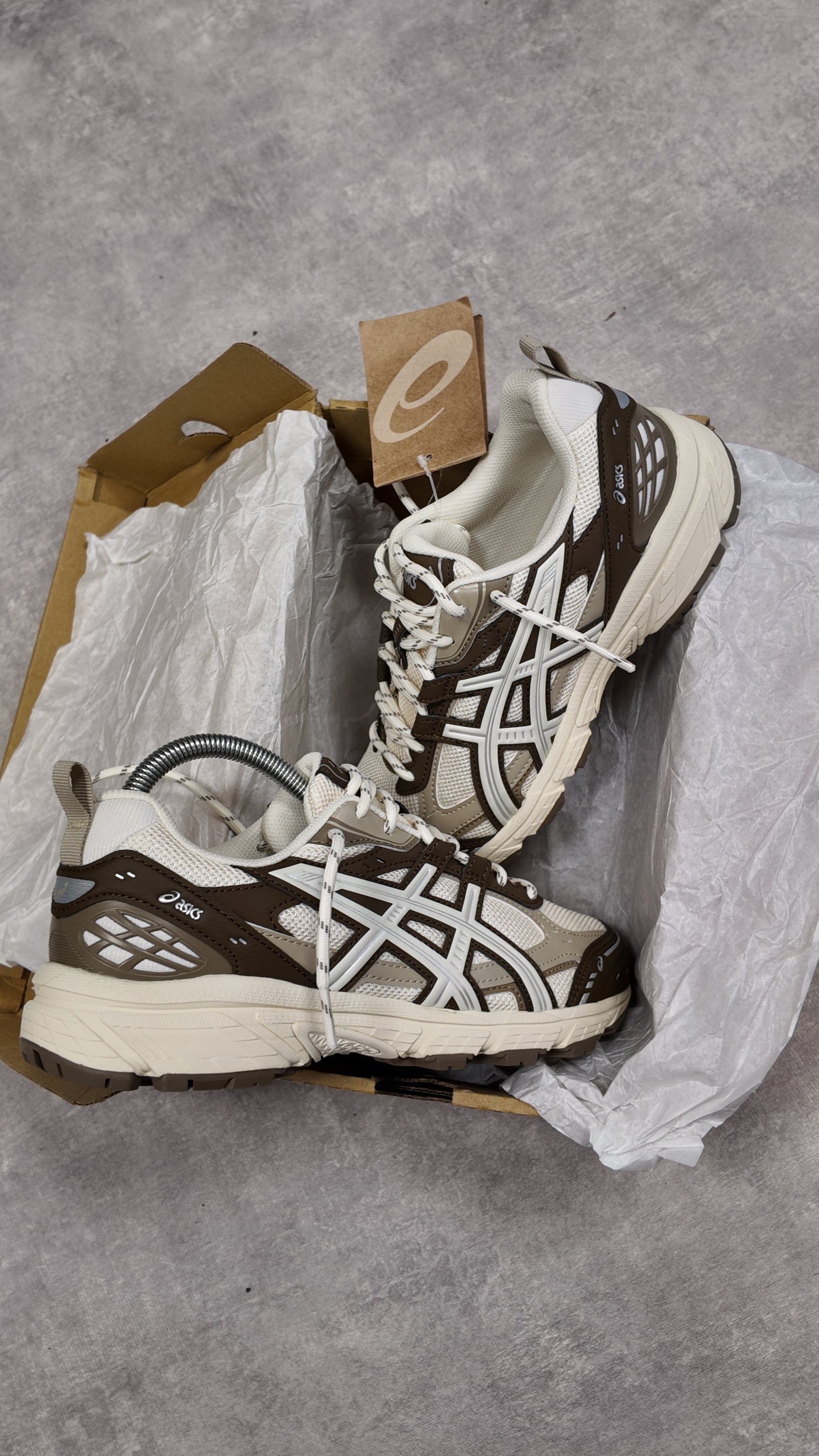 ASICS GEL-NUNOBIKI - CREAM/BROWN STORM