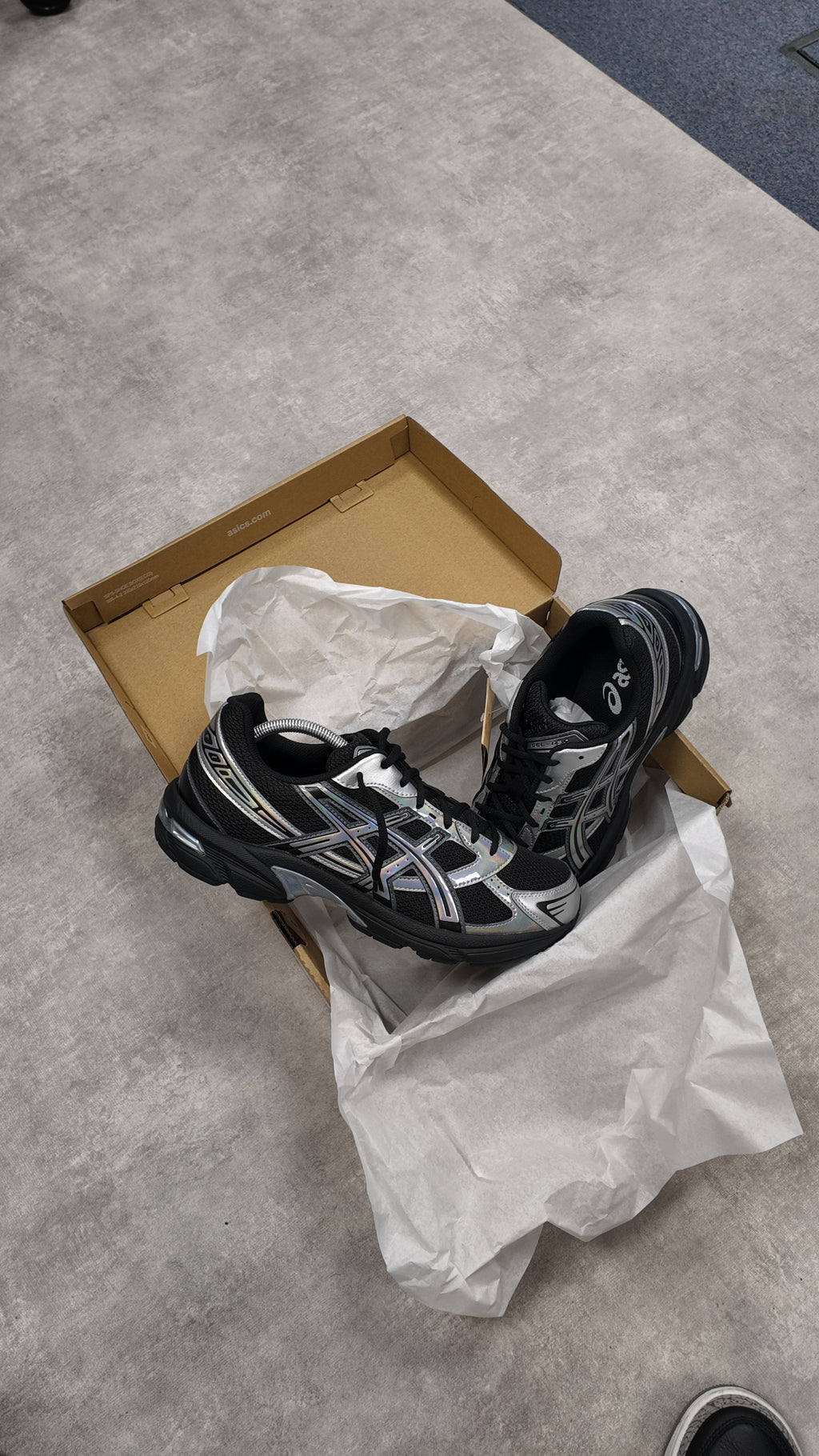 ASICS GEL-1130 IRIDESCENT BLACK
