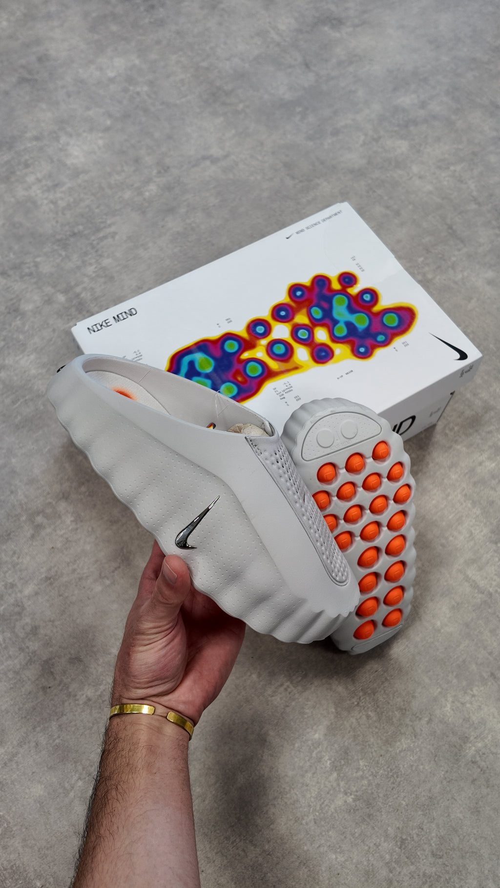 NIKE MIND 001 LIGHT SMOKE GREY