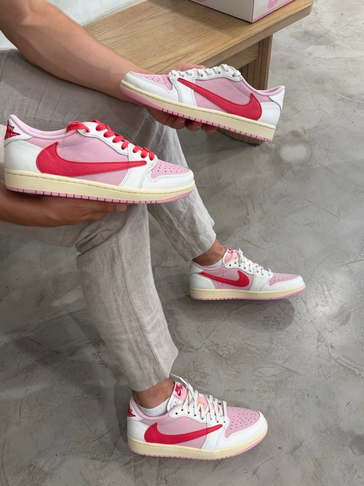 Air Jordan 1 Low x Travis Scott – Sail / Tropical Pink