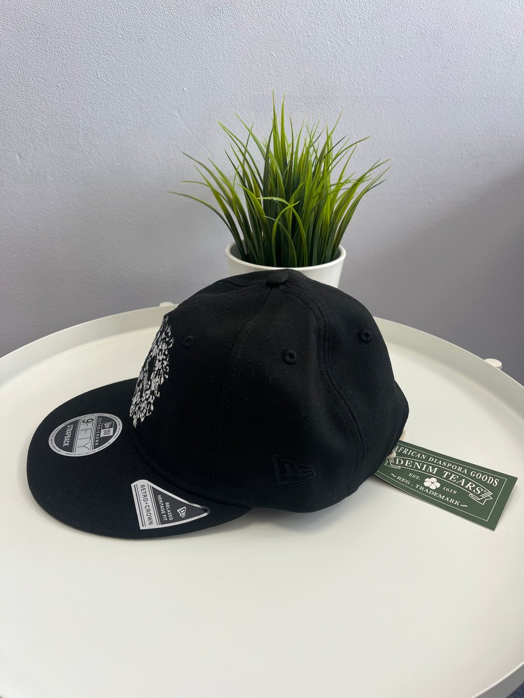 Denim Tears peace Wreath SnapBack Cap Black