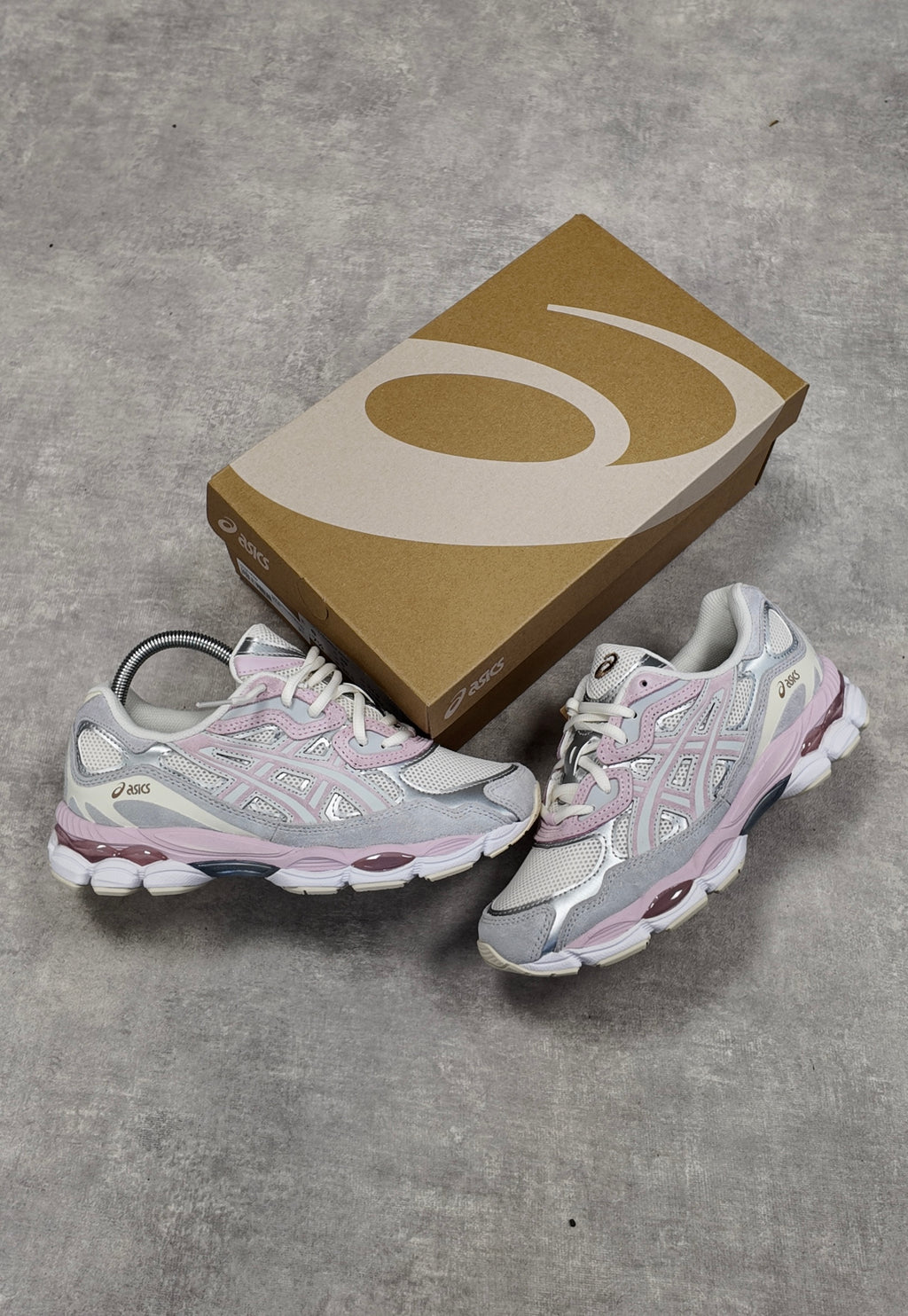 ASICS GEL-NYC CONCRETE/BARELY ROSE