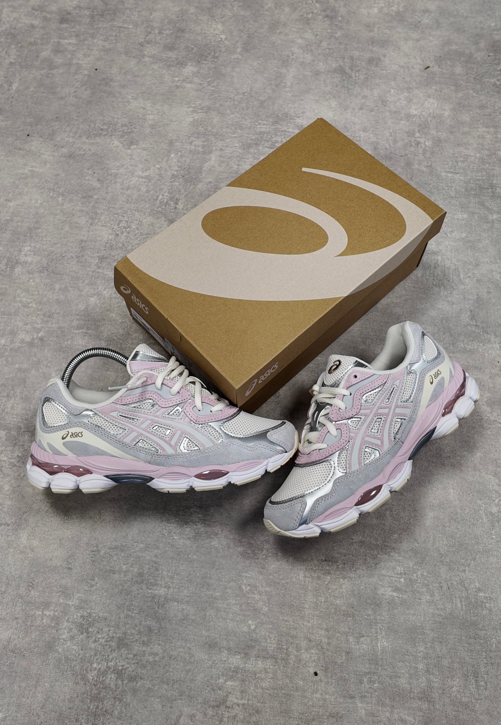 ASICS GEL-NYC CONCRETE/BARELY ROSE