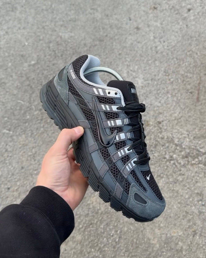 Nike P-6000 – Anthracite / Chrome