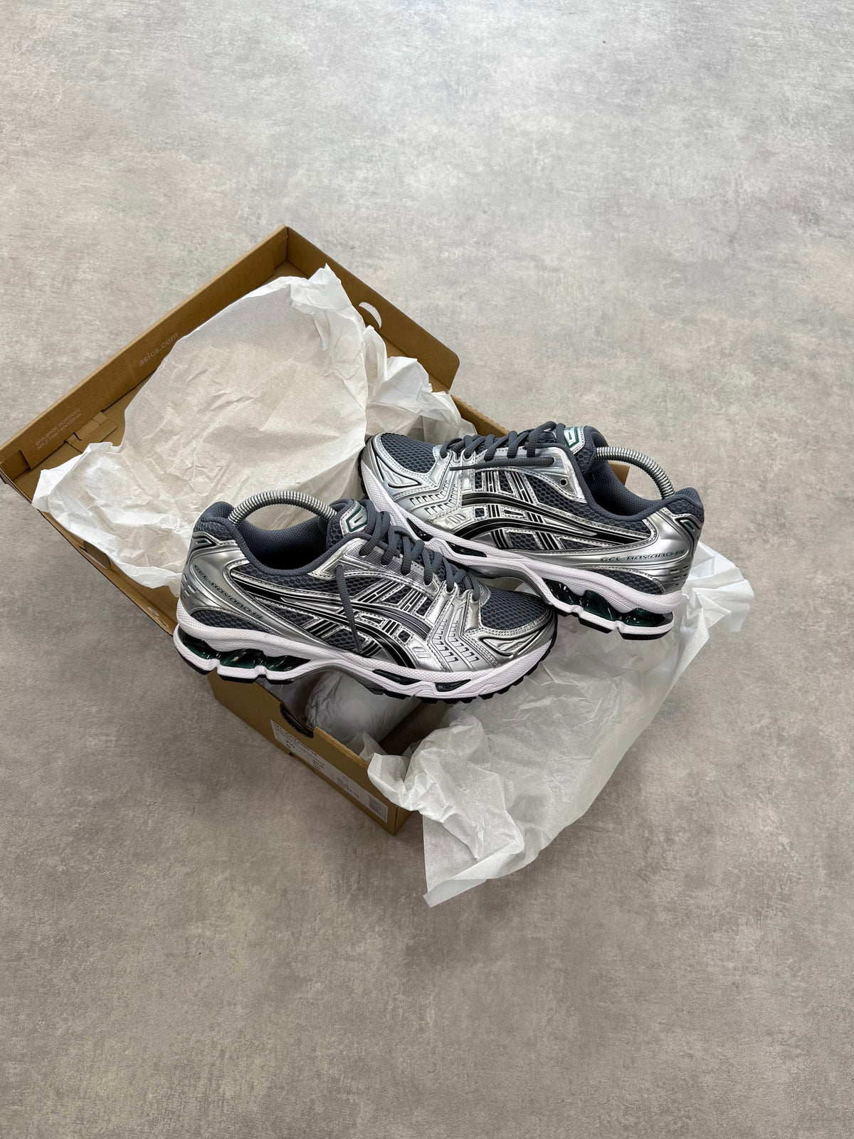 ASICS GEL-KAYANO 14 JASPER GREEN