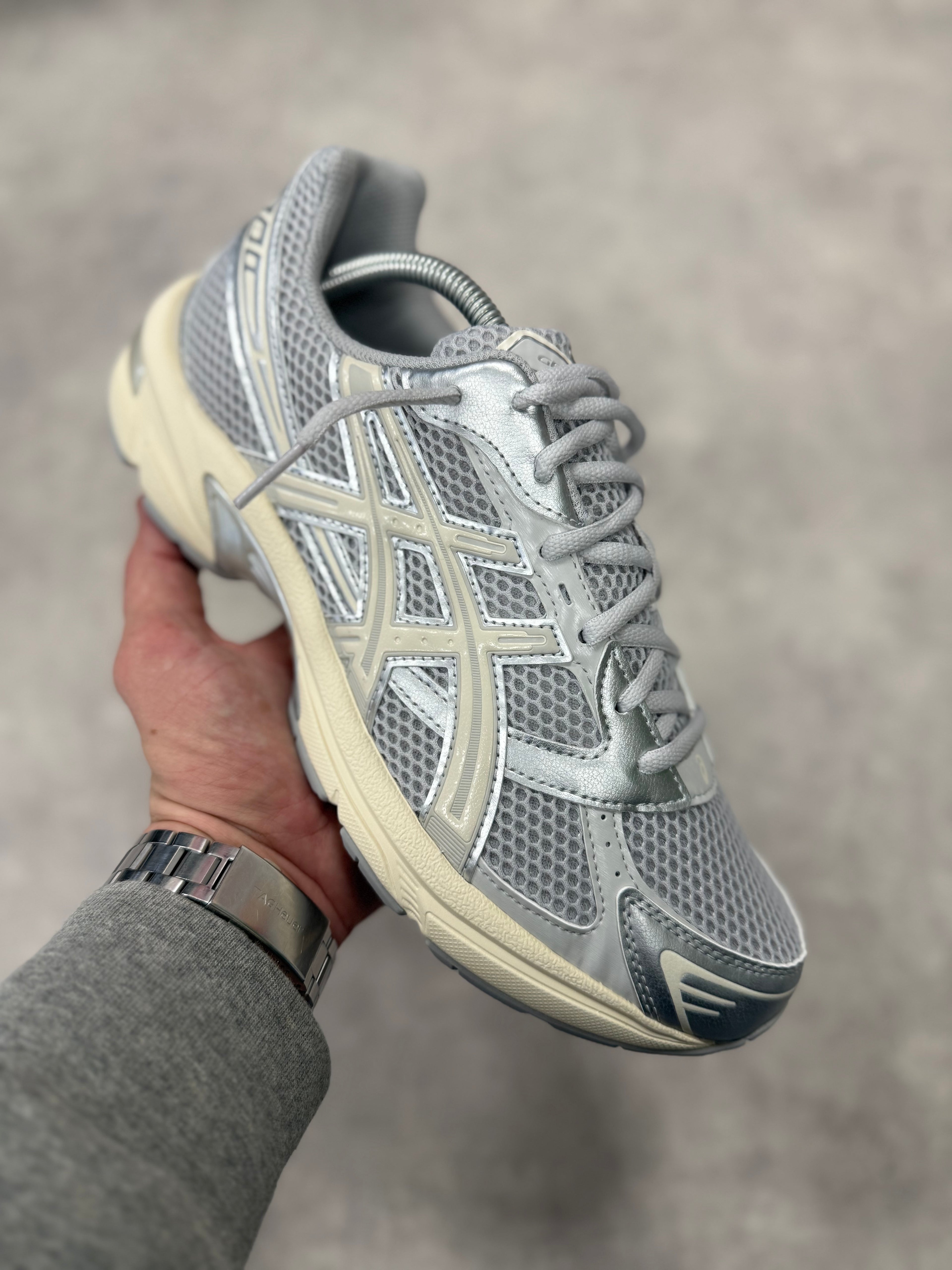ASICS GEL-1130 GREY/OATMEAL