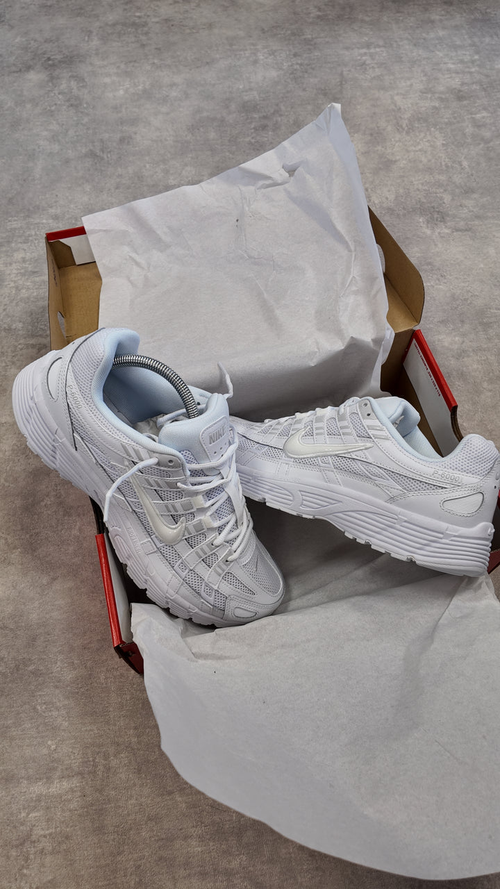 NIKE P-6000 TRIPLE WHITE