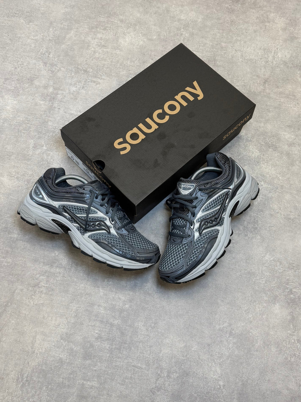 SAUCONY PROGRID OMNI 9 -  CARBON CADET