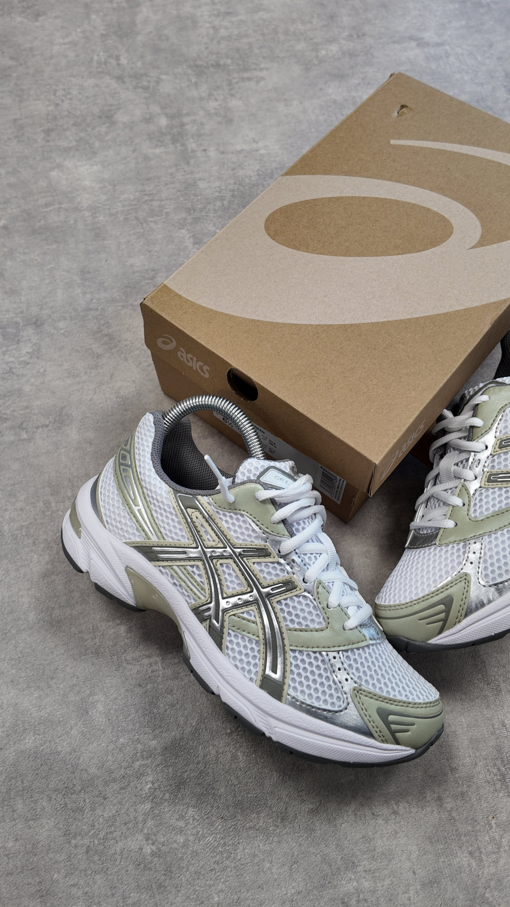 ASICS GEL-1130  WHITE/LEAF GREEN