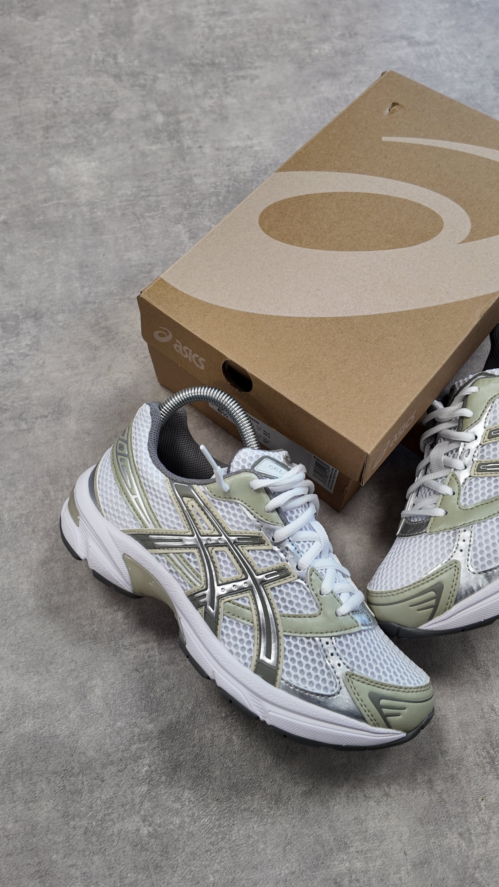 ASICS GEL-1130  WHITE/LEAF GREEN
