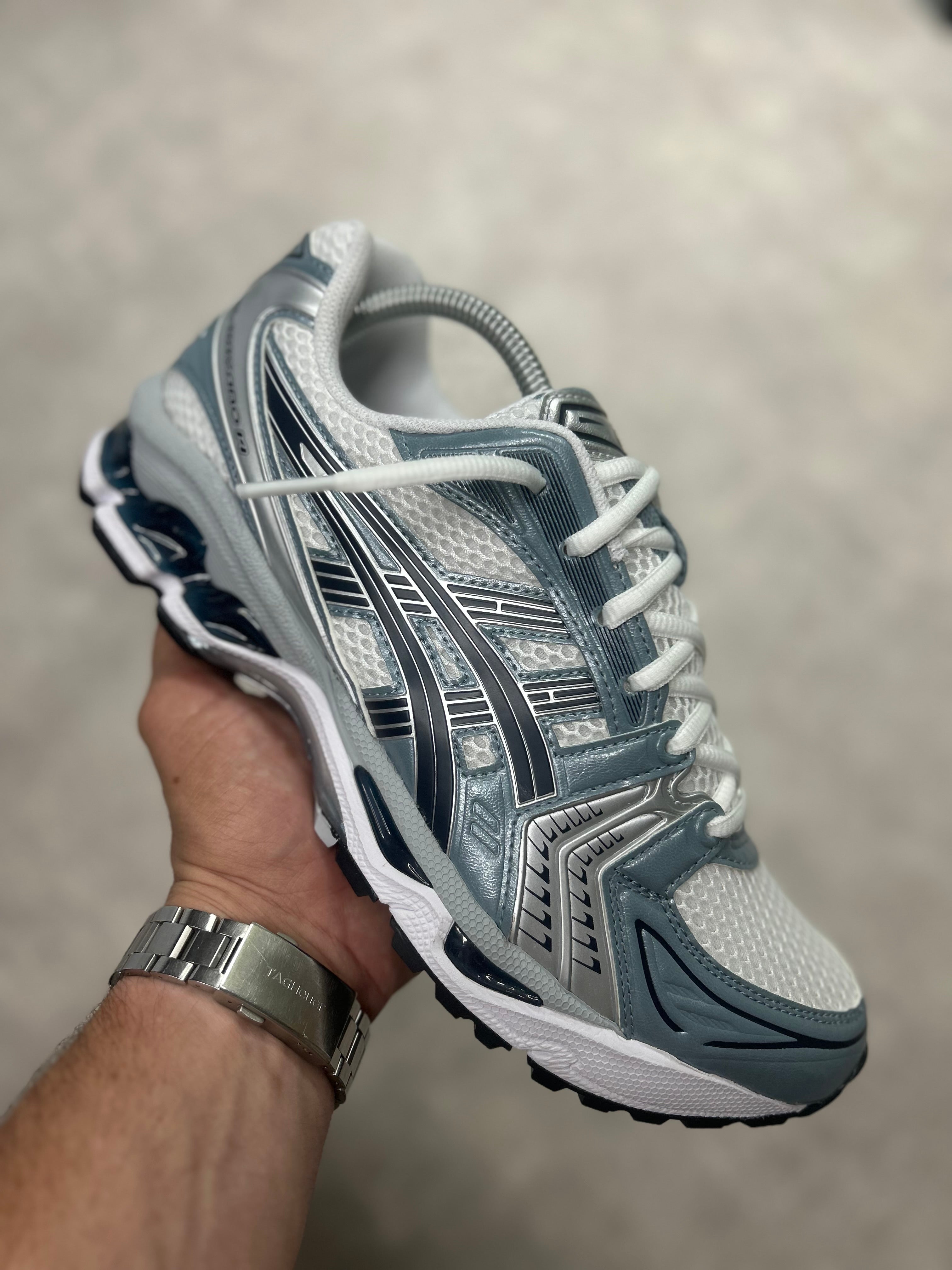 ASICS GEL-KAYANO 14  WHITE/FJORD GREY