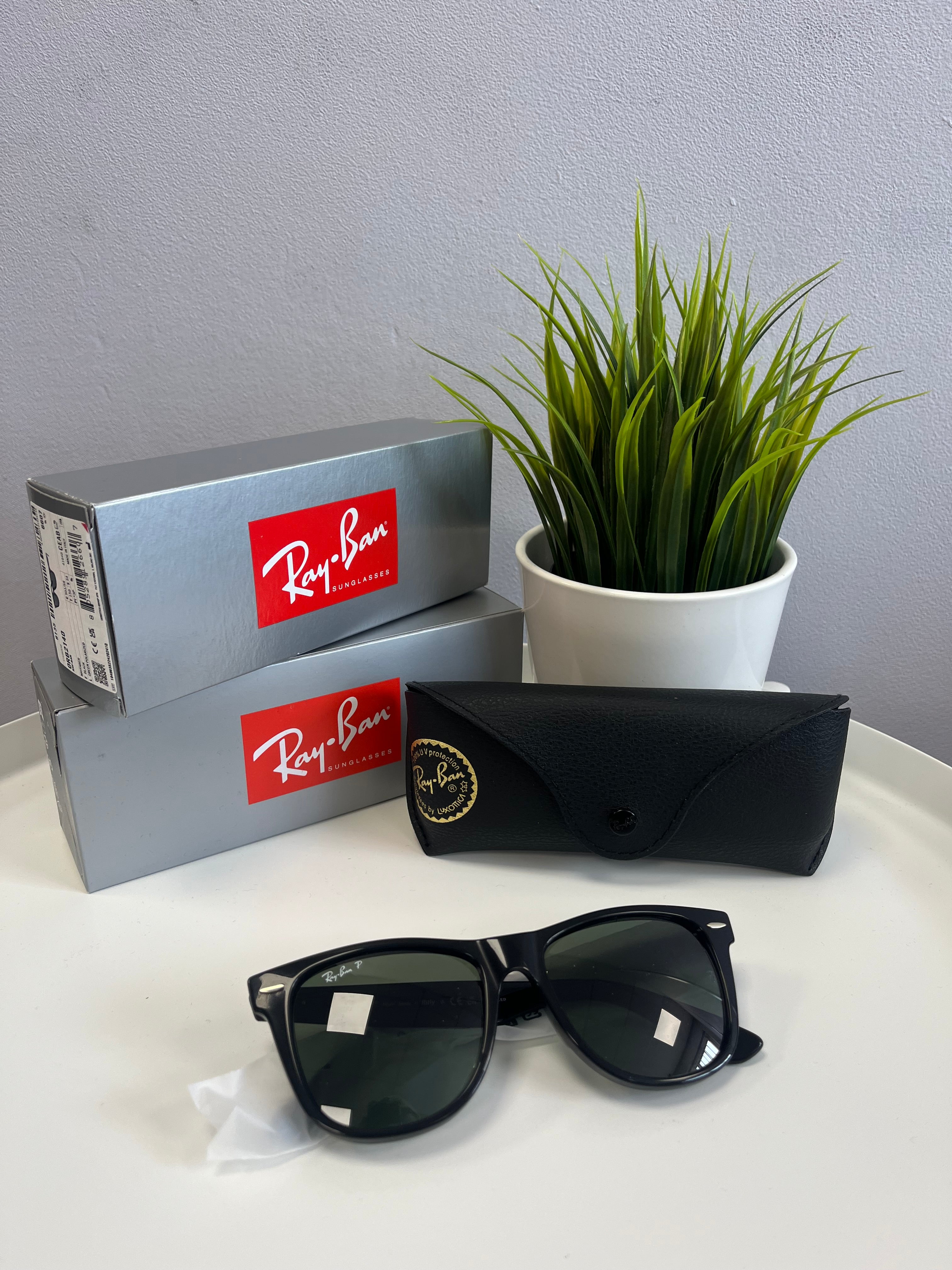 RAY BAN WAYFARER