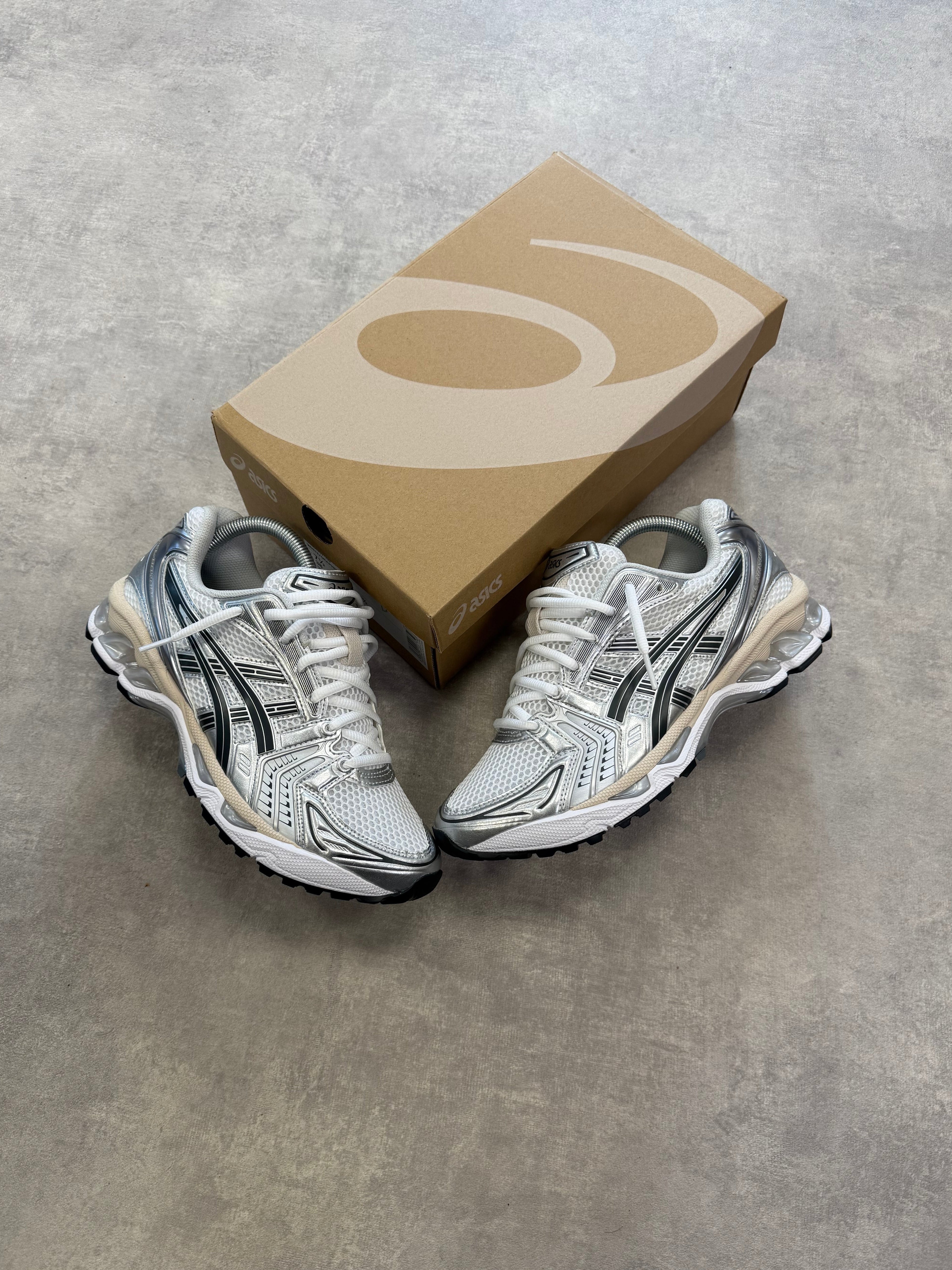 ASICS GEL-KAYANO 14 GRAPHITE GREY WHITE