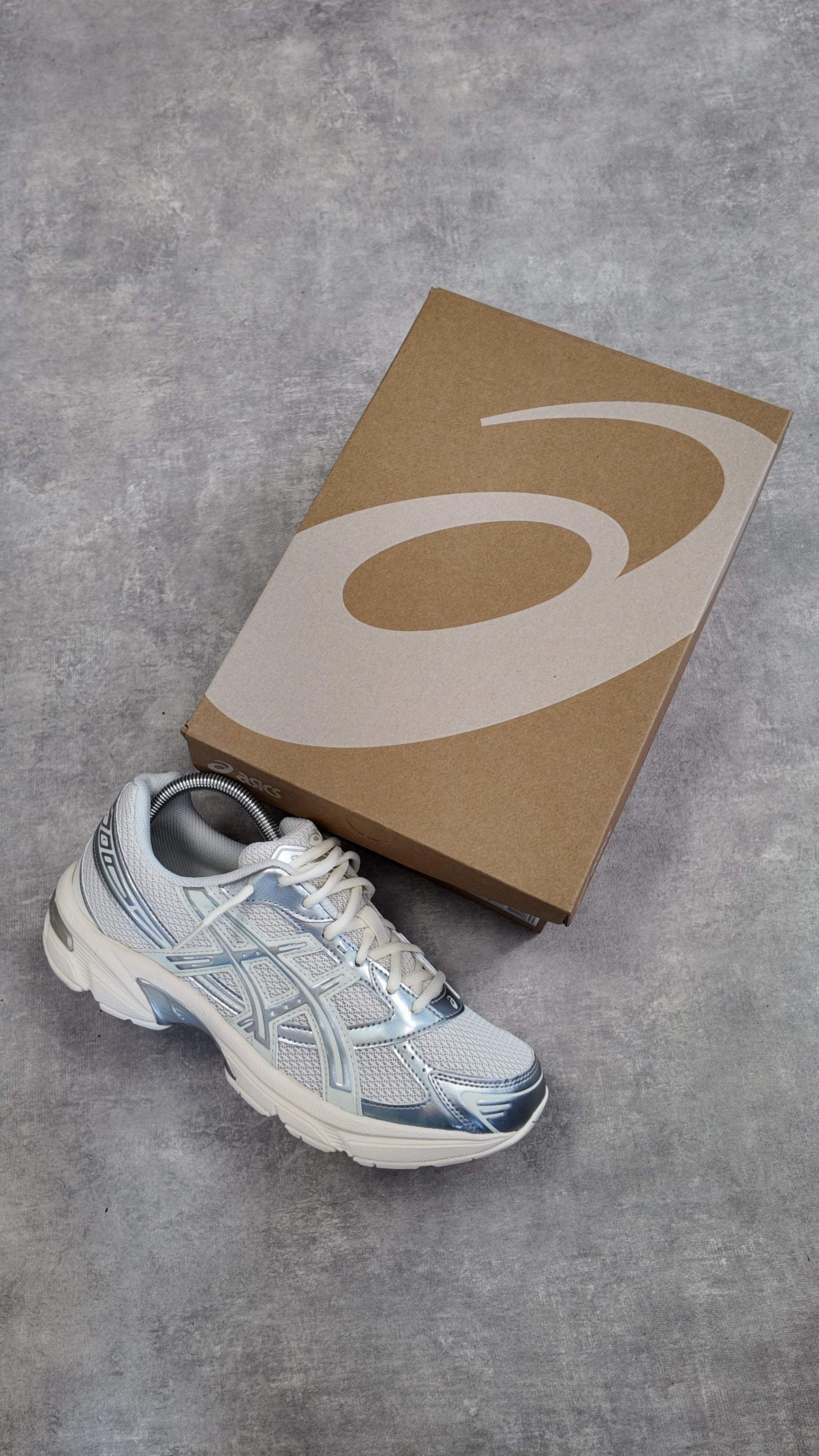ASICS GEL-1130 CREAM/PURE SILVER