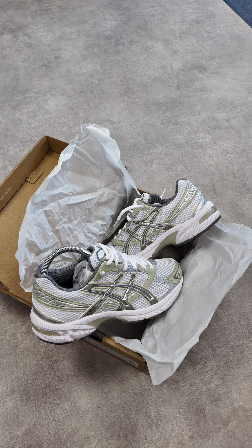 ASICS GEL-1130  WHITE/LEAF GREEN
