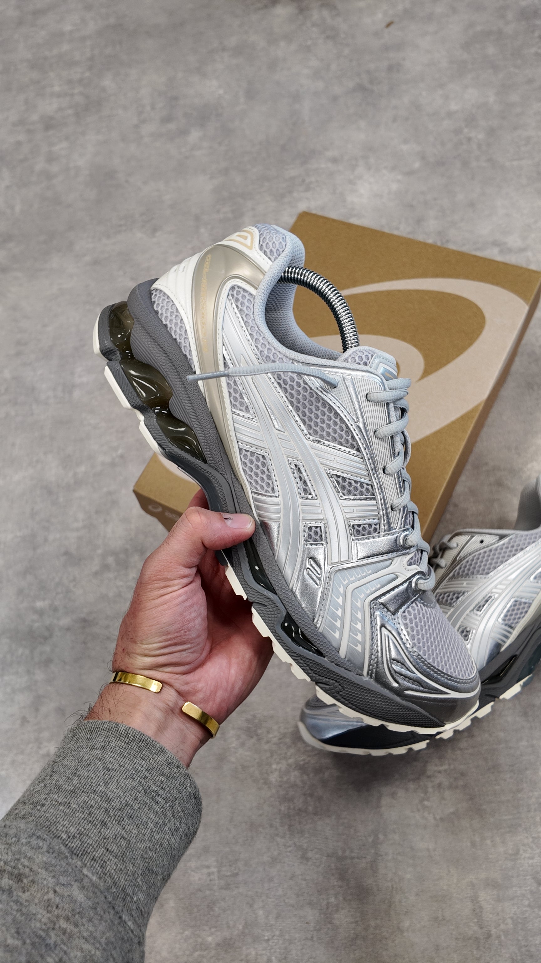 ASICS GEL-KAYANO 14 CONCRETE/PURE SILVER