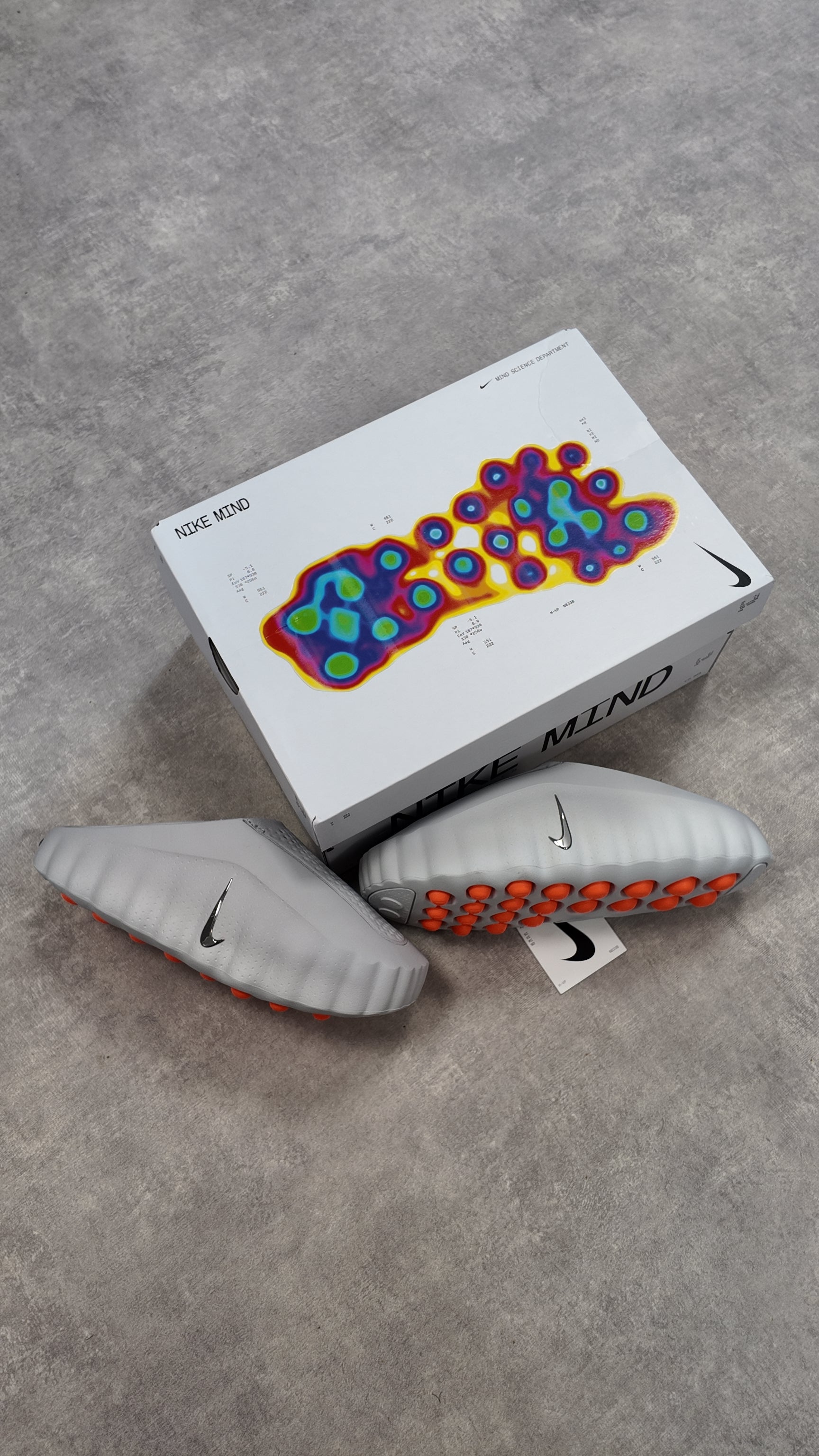NIKE MIND 001 LIGHT SMOKE GREY