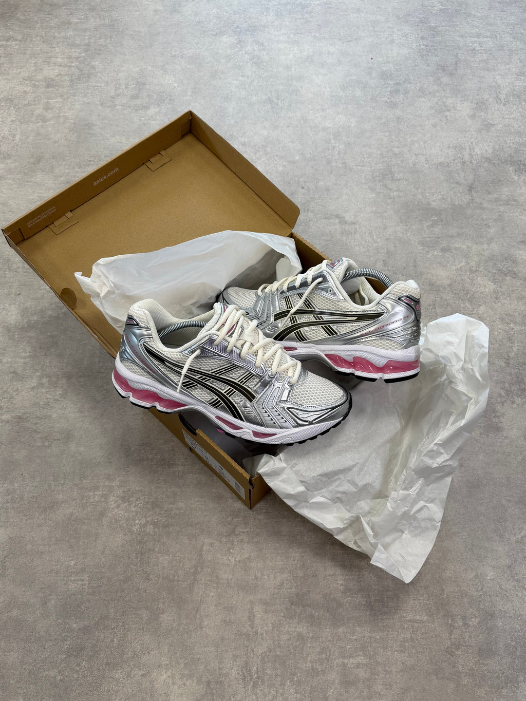 ASICS GEL-KAYANO 14 CREAM/SWEET PINK
