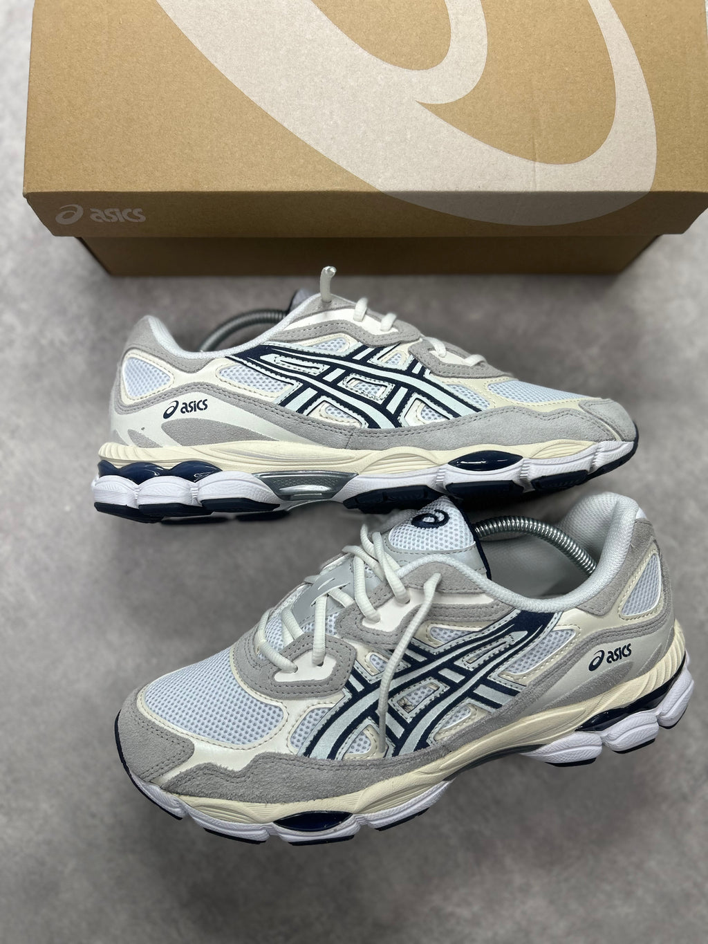 Asics Gel NYC white/midnight