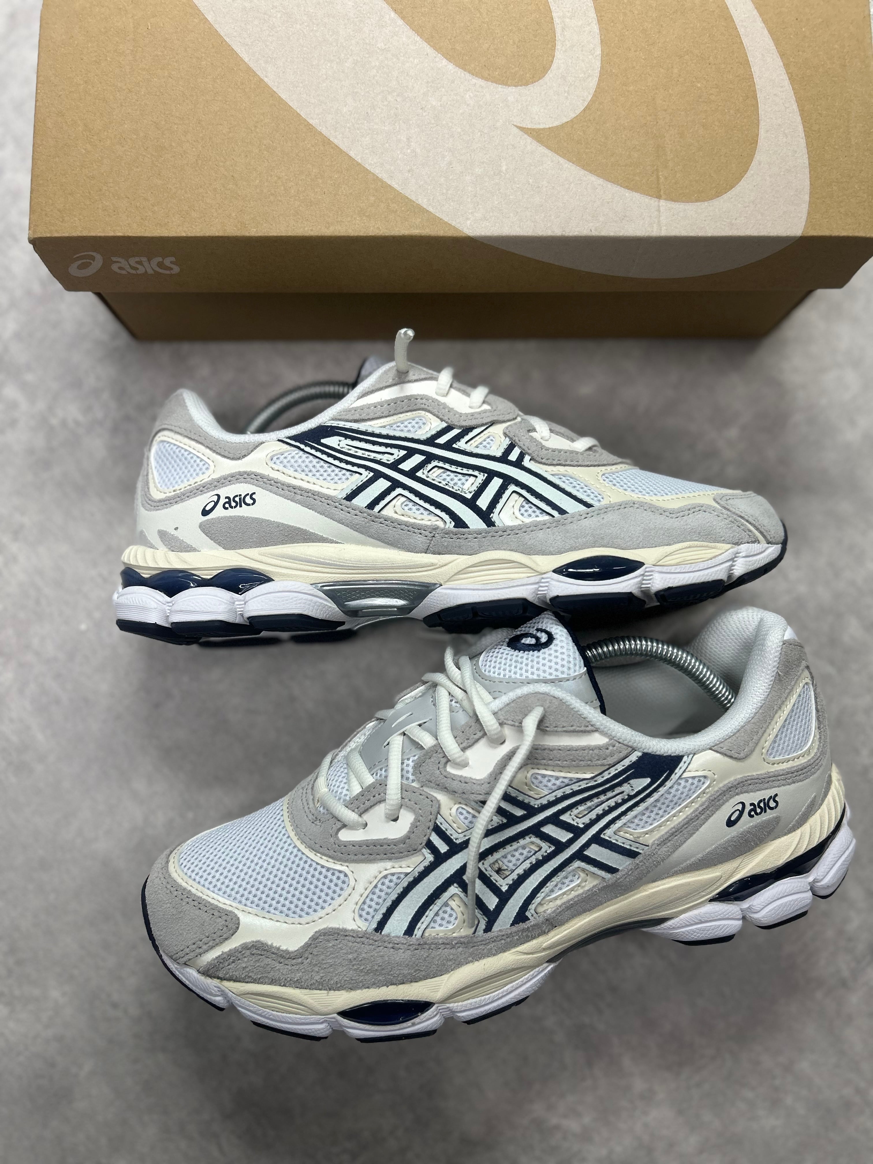 Asics Gel NYC white/midnight