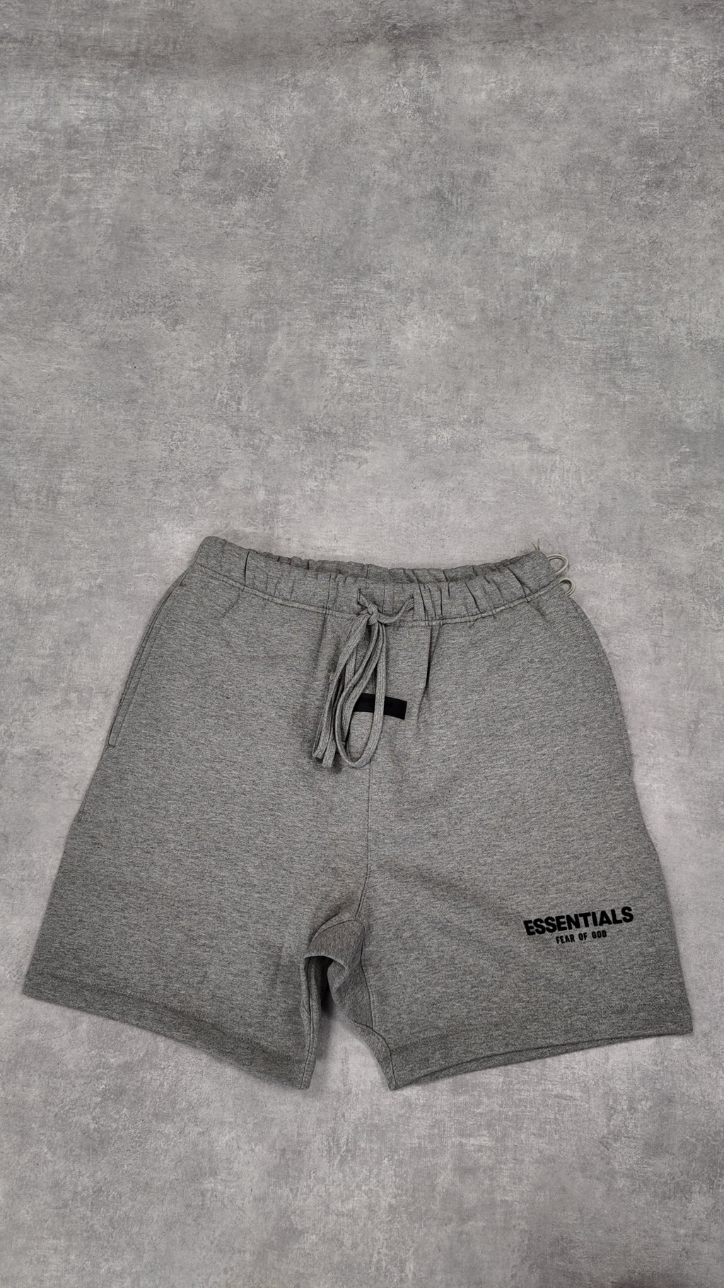 ESSENTIALS FEAR OF GOD SS22 SHORTS - DARK OAT