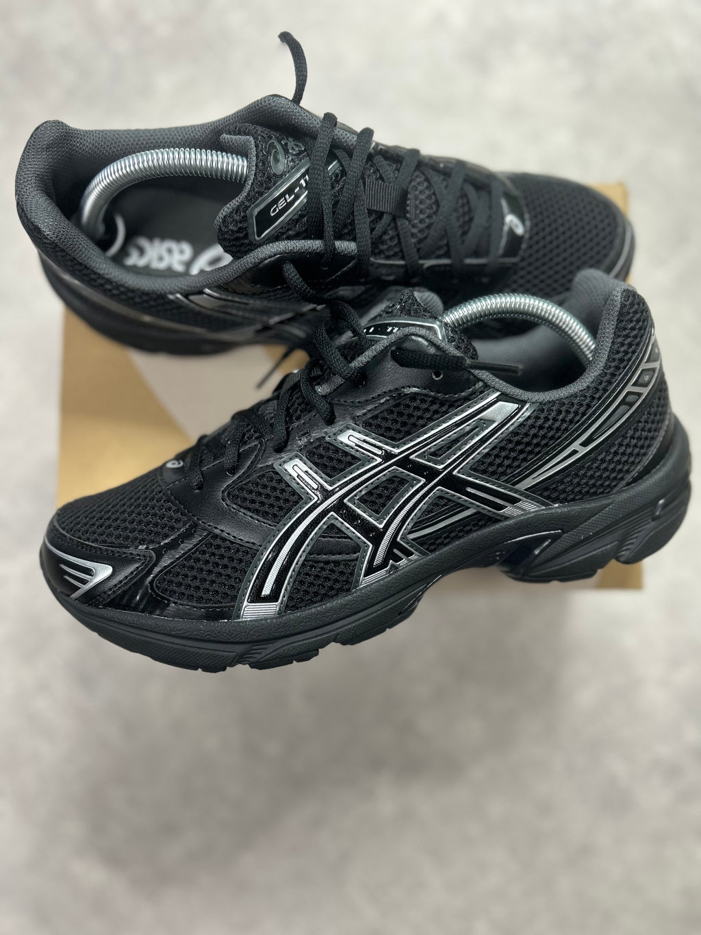 ASICS GEL-1130 BLACK SILVER