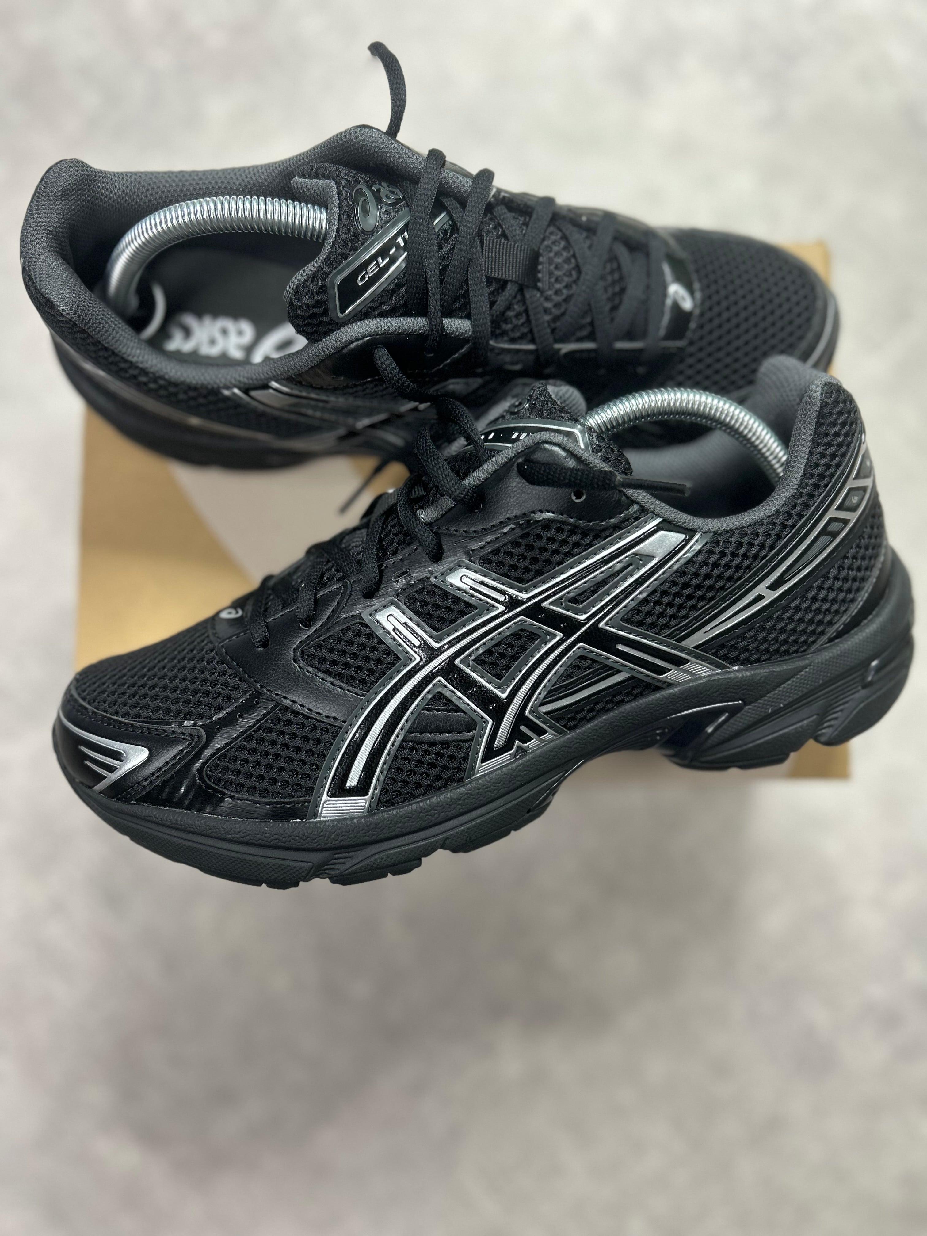 ASICS GEL-1130 BLACK SILVER