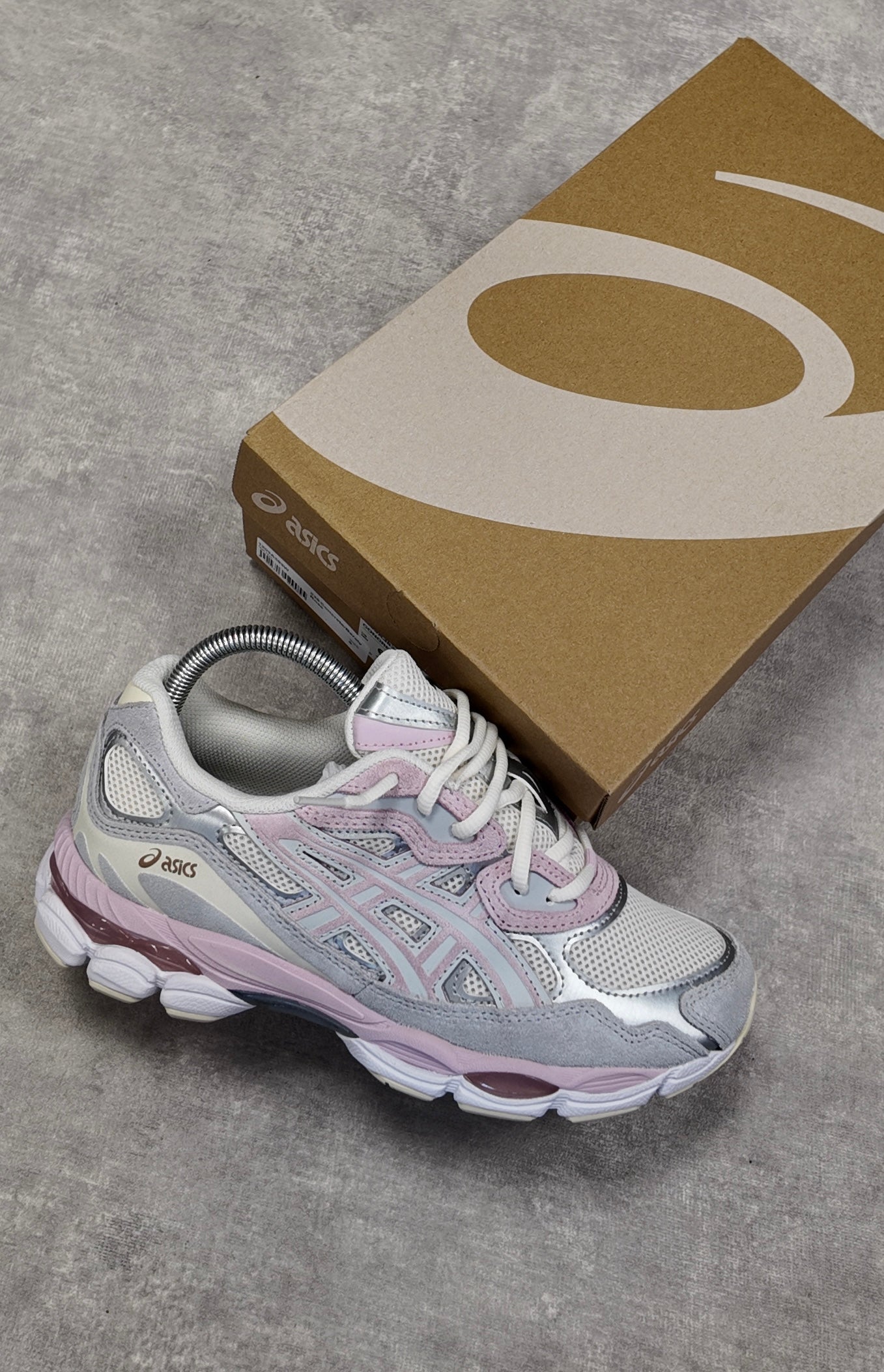 ASICS GEL-NYC CONCRETE/BARELY ROSE