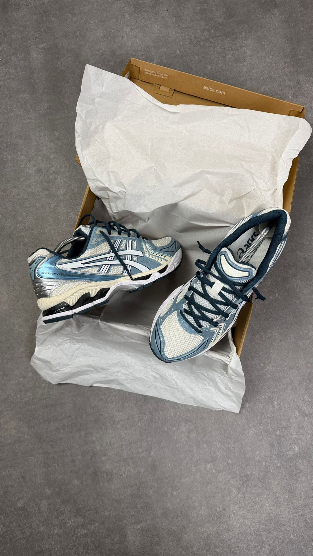ASICS GEL-KAYANO 14 CREAM/RAW INDIGO