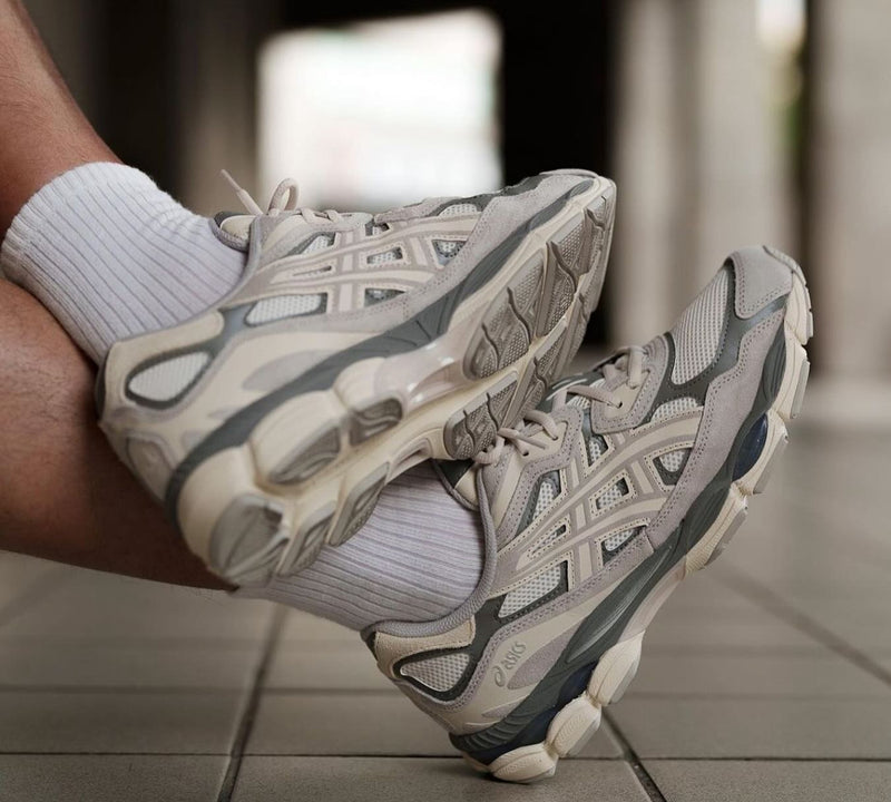 Asics Gel New York City Cream Oyster Grey