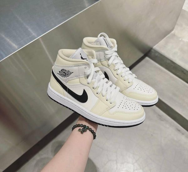 Air Jordan 1 Mid 'Coconut Milk'