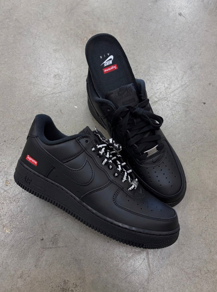 Nike Air Force 1 Low x Supreme – Black