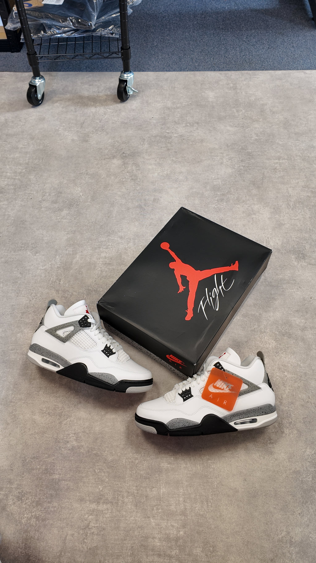 Air Jordan 4 white cement