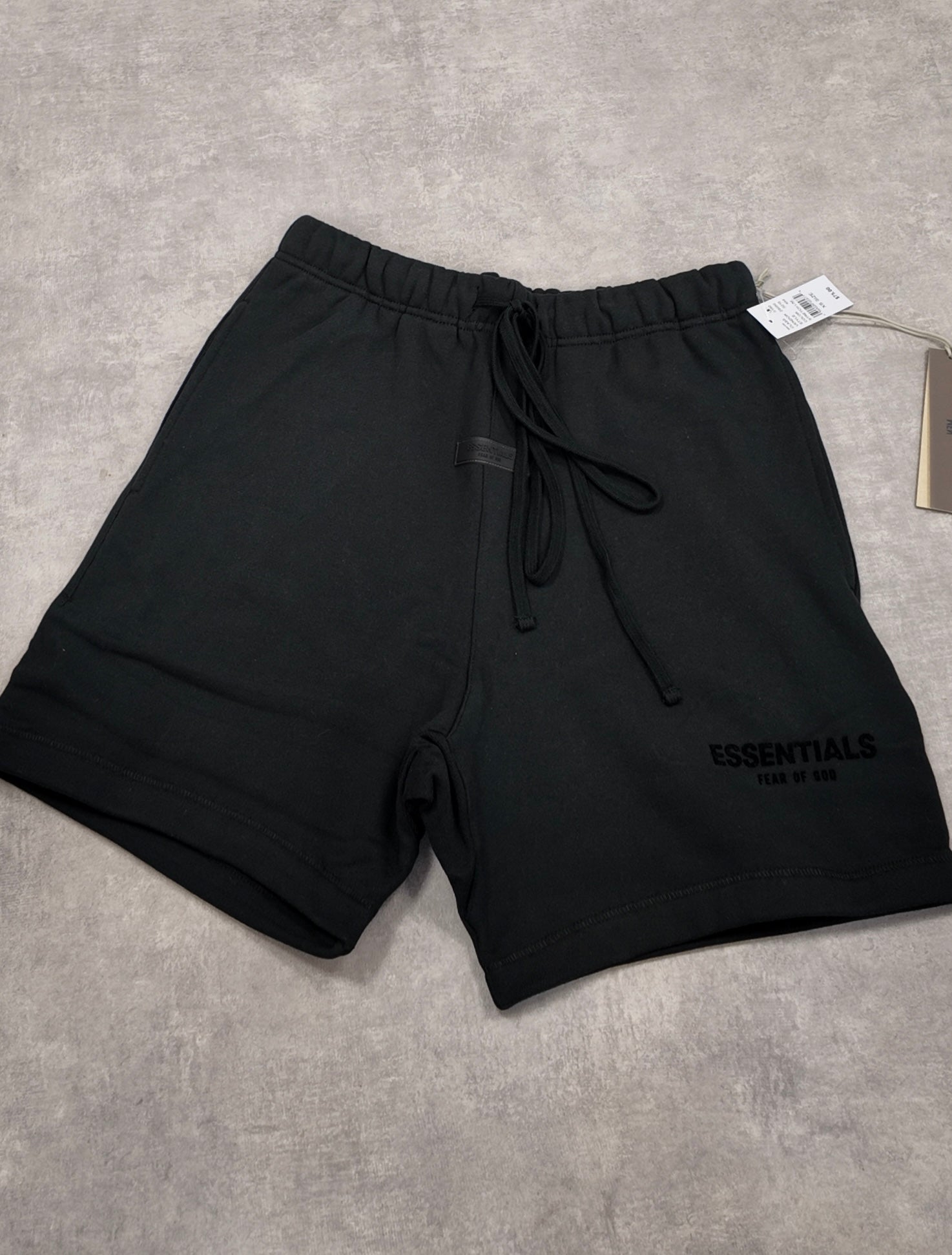 ESSENTIALS FEAR OF GOD SS22 SHORTS - STRECH LIMO