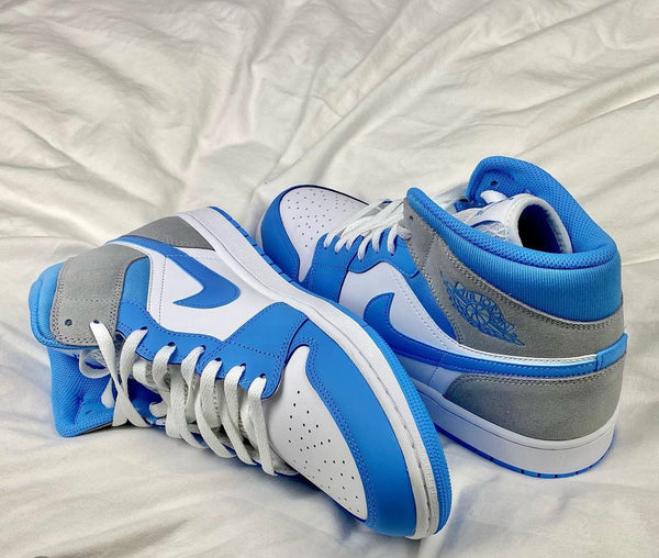 Air Jordan 1 Mid 'UNC'