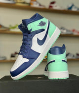 Air Jordan 1 Mid 'Navy Mint'