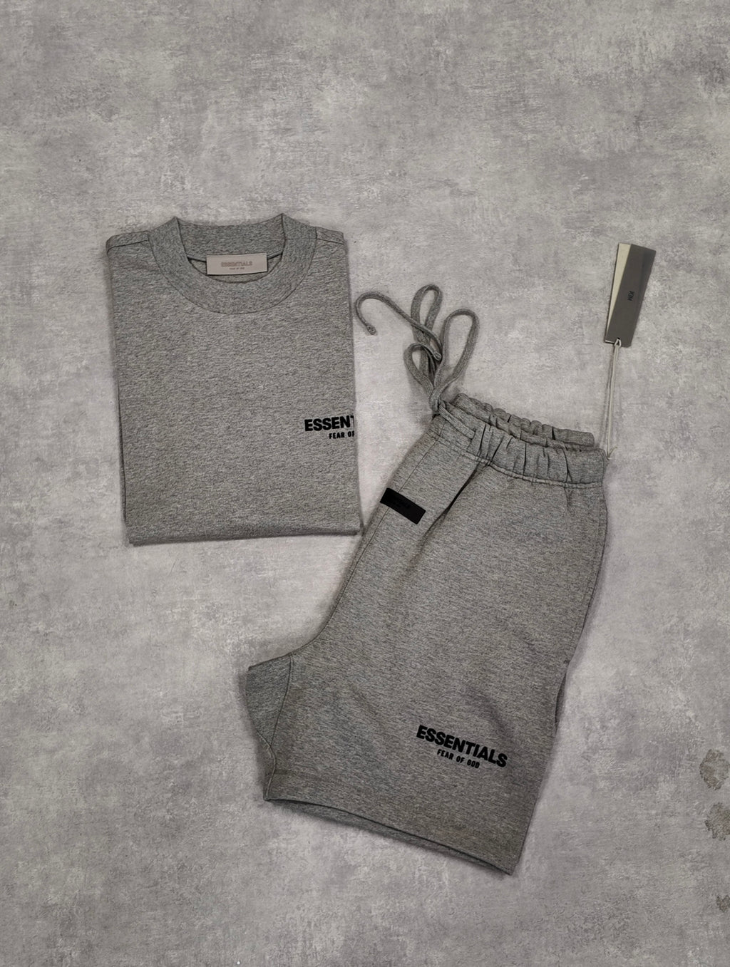 ESSENTIALS FEAR OF GOD SS22 SHORTS - DARK OAT