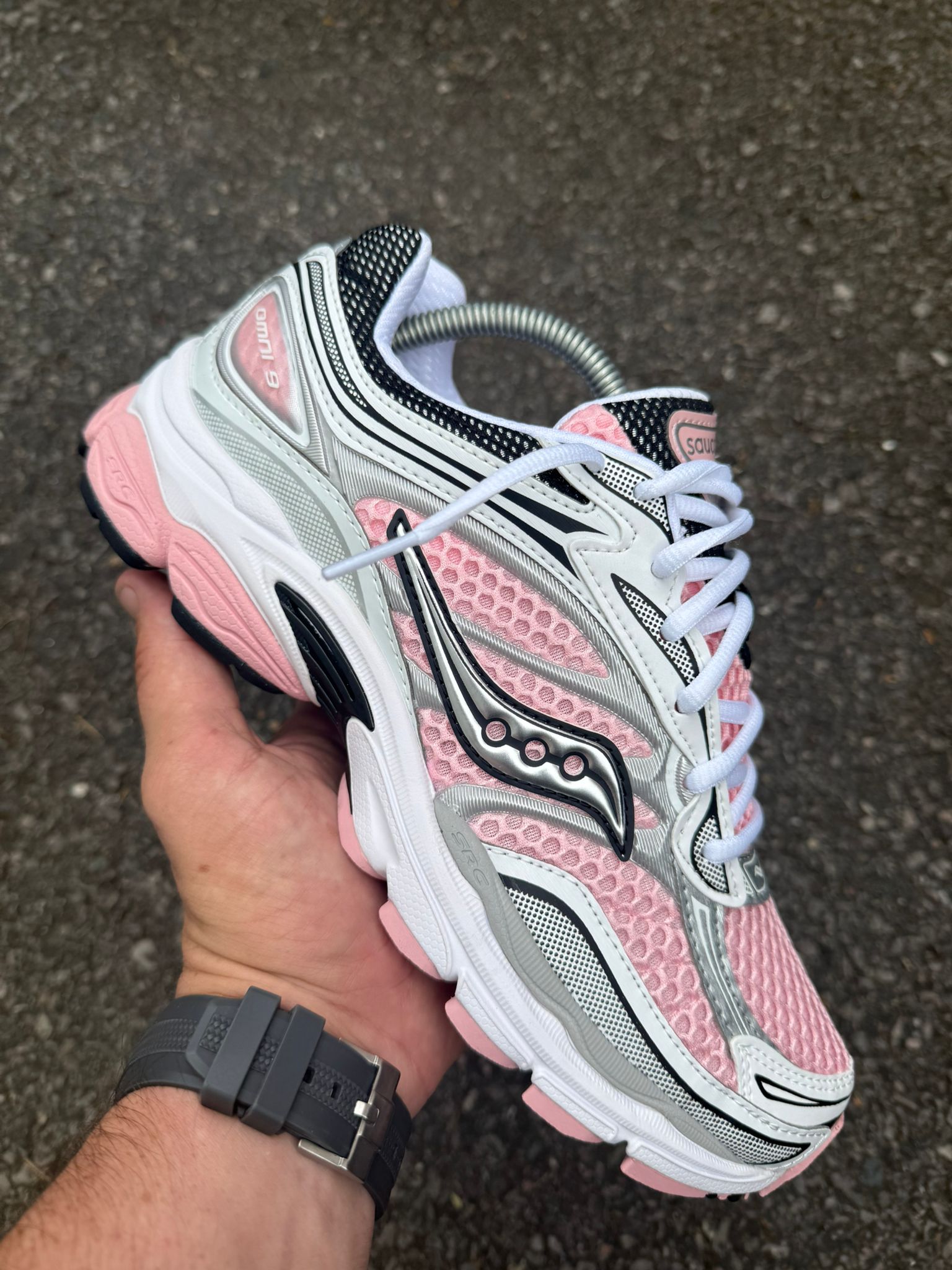 SAUCONY PROGRID OMNI 9 - PINK MESH