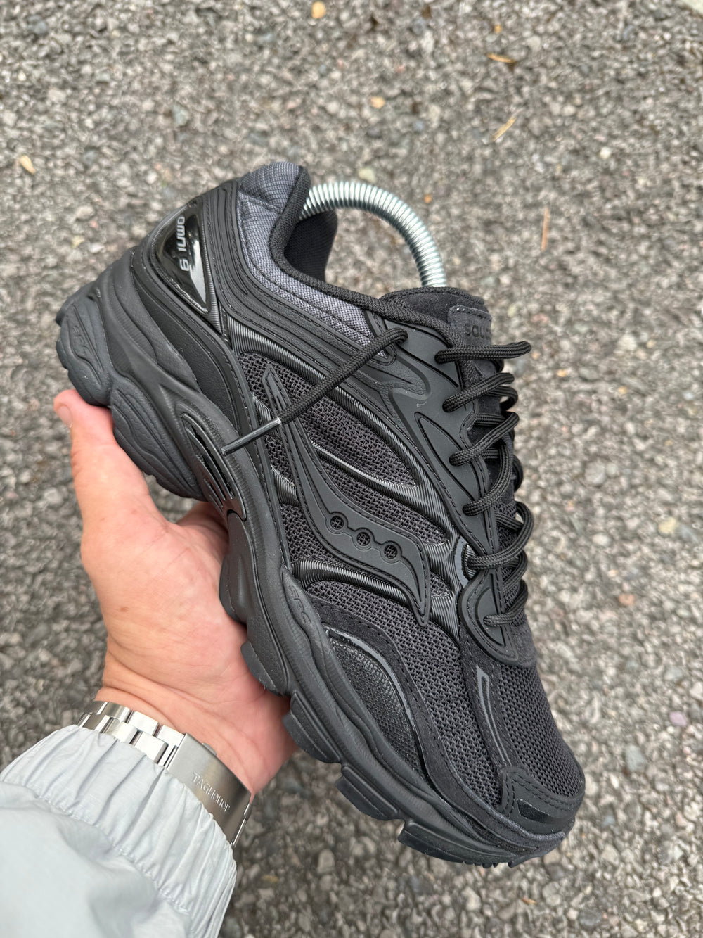 Saucony ProGrid Omni 9 – Black