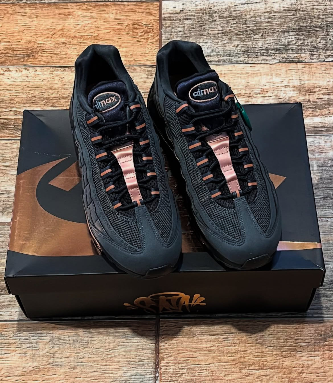 Air max 95 Live yours rose gold central cee