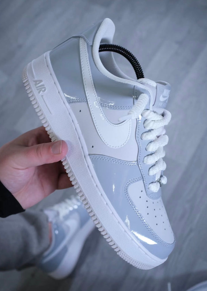 Nike Air Force 1 LV8 – Wolf Grey