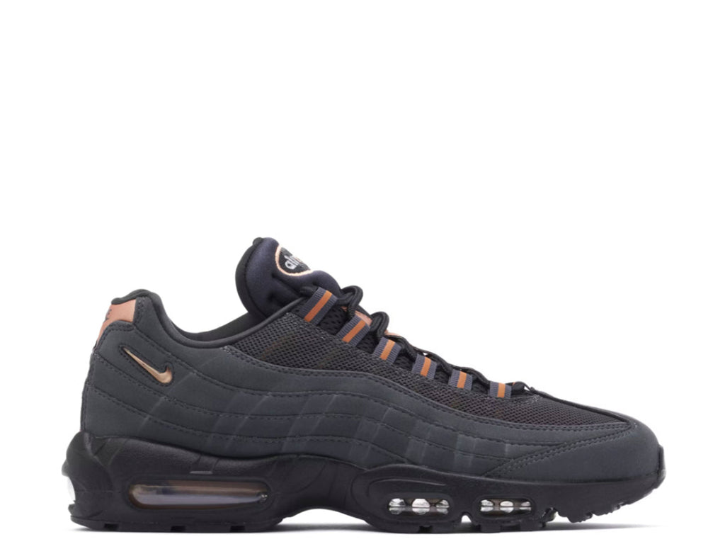 Air max 95 Live yours rose gold central cee